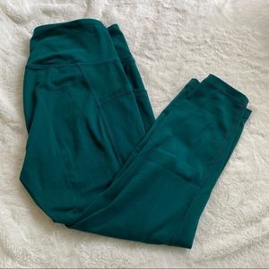 Yoga Lux Leggings w/pockets Large